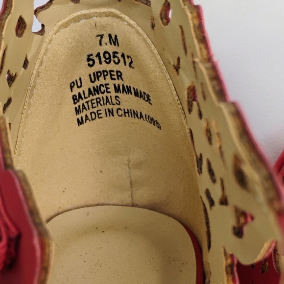 Beacon Crimson Pointed-Toe Cutout Ankle-Strap Heels - Picture 10 of 14